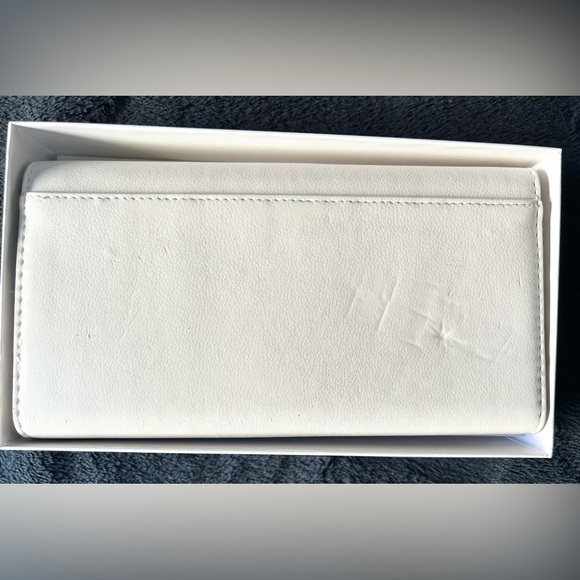 New Swarovski Travel Wallet - Picture 5 of 6